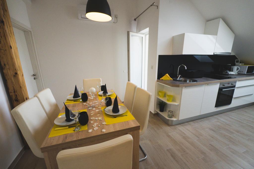 Apartments Sunny Garden Brodarica  Esterno foto